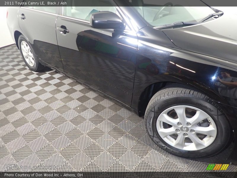 Black / Ash 2011 Toyota Camry LE