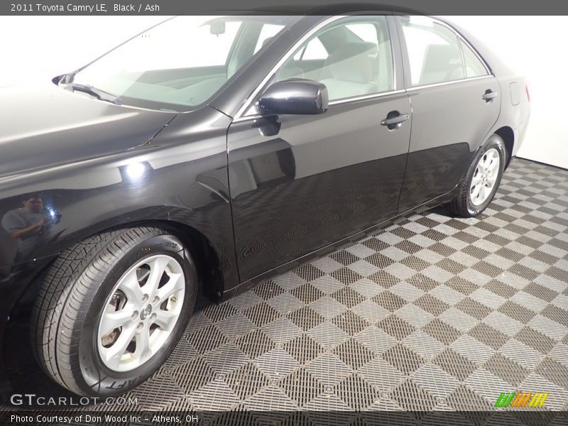 Black / Ash 2011 Toyota Camry LE