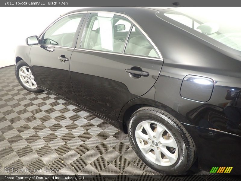 Black / Ash 2011 Toyota Camry LE