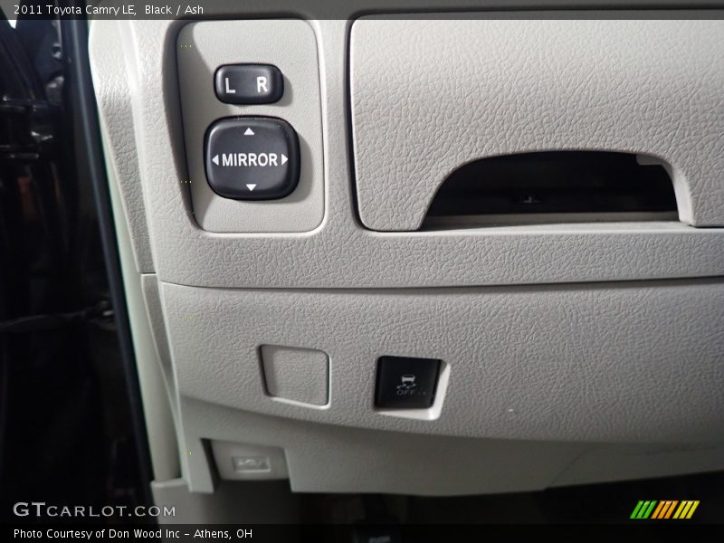 Black / Ash 2011 Toyota Camry LE