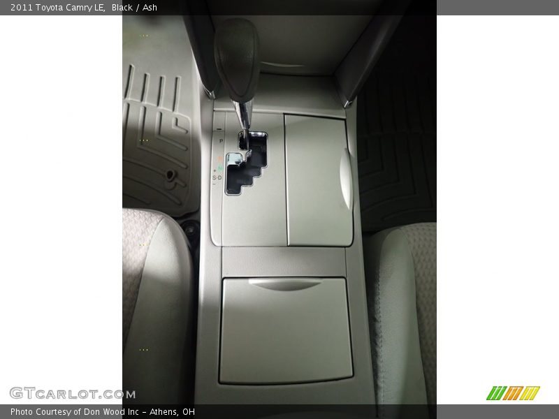 Black / Ash 2011 Toyota Camry LE