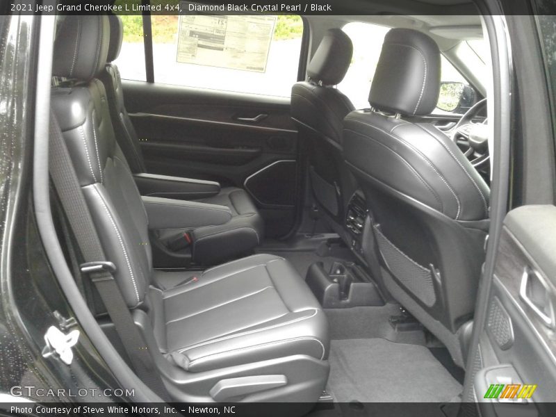 Rear Seat of 2021 Grand Cherokee L Limited 4x4