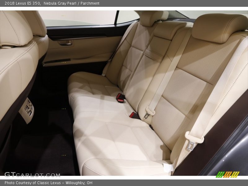 Nebula Gray Pearl / Parchment 2018 Lexus ES 350