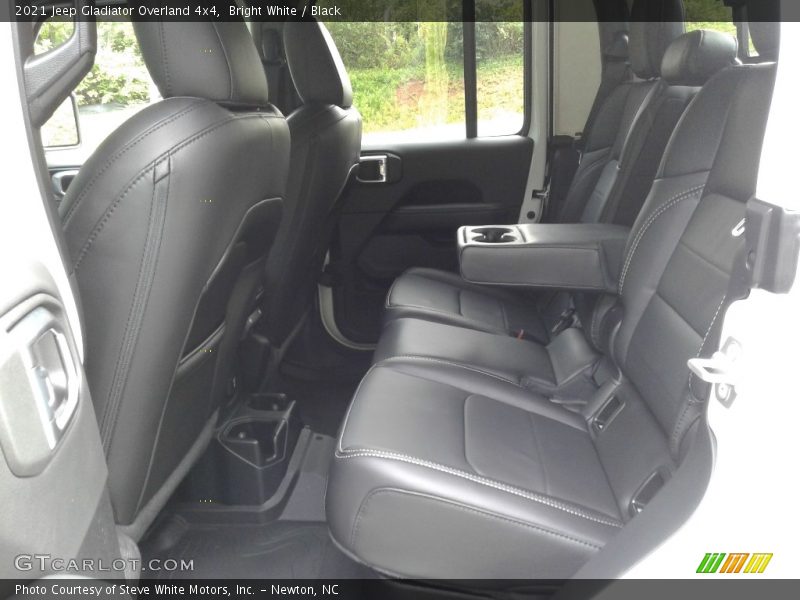 Bright White / Black 2021 Jeep Gladiator Overland 4x4