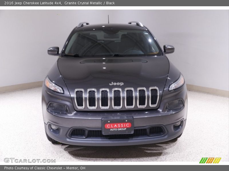 Granite Crystal Metallic / Black 2016 Jeep Cherokee Latitude 4x4