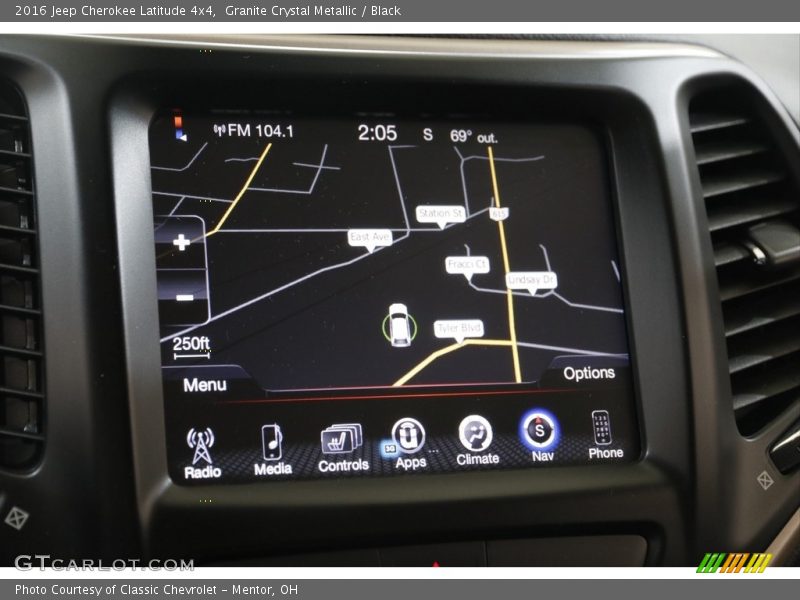 Granite Crystal Metallic / Black 2016 Jeep Cherokee Latitude 4x4