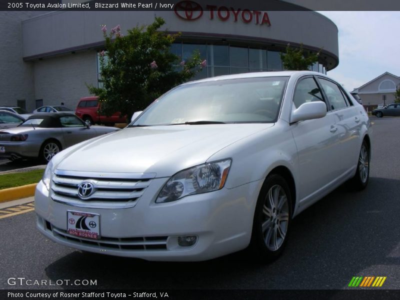 Blizzard White Pearl / Ivory 2005 Toyota Avalon Limited