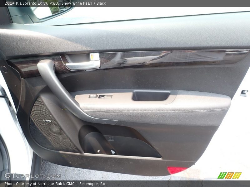 Snow White Pearl / Black 2014 Kia Sorento EX V6 AWD