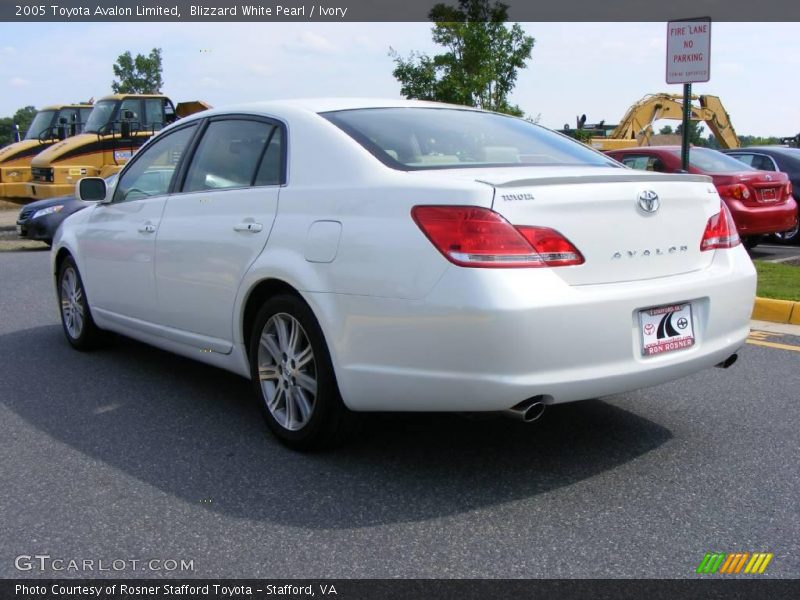 Blizzard White Pearl / Ivory 2005 Toyota Avalon Limited