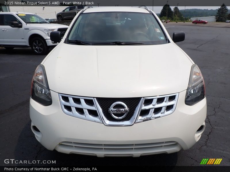 Pearl White / Black 2015 Nissan Rogue Select S AWD