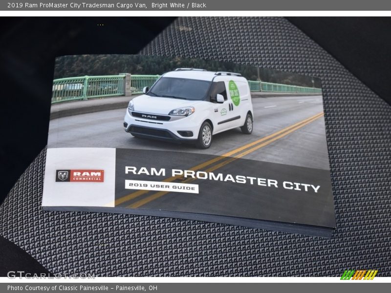 Bright White / Black 2019 Ram ProMaster City Tradesman Cargo Van
