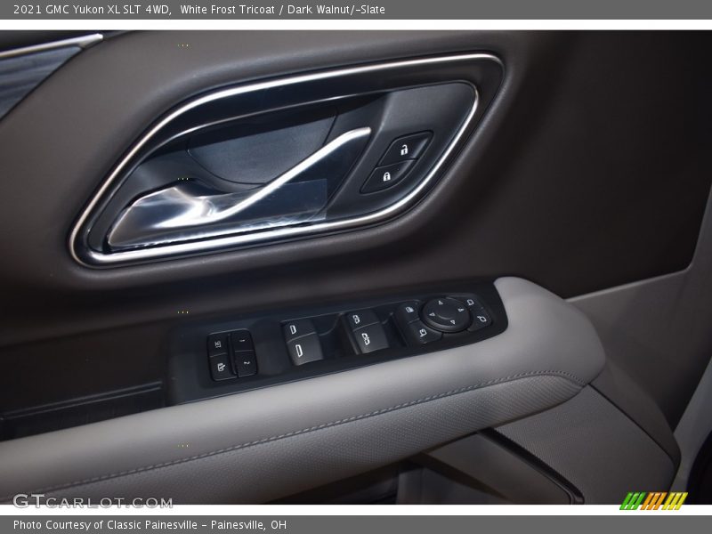 White Frost Tricoat / Dark Walnut/­Slate 2021 GMC Yukon XL SLT 4WD