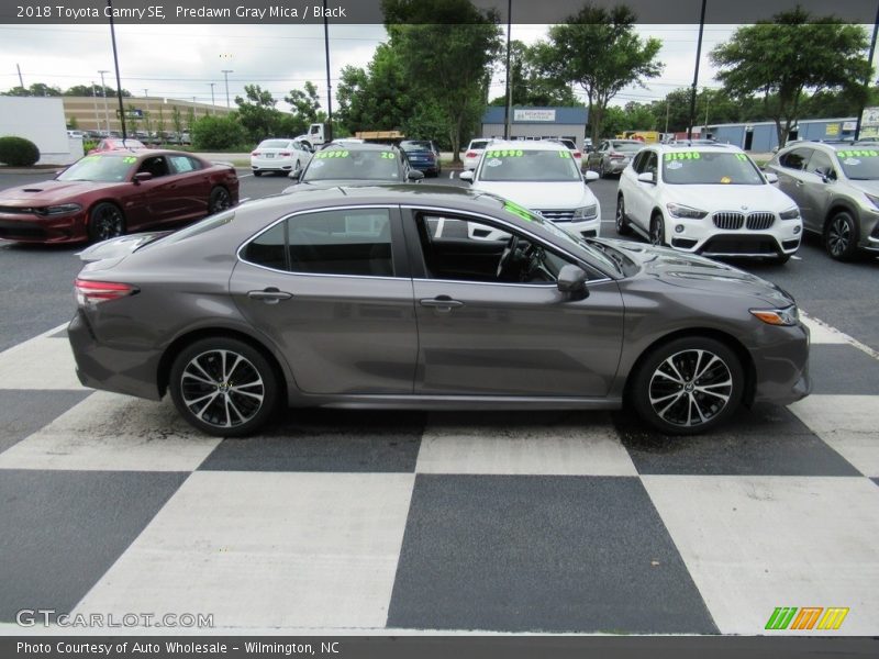Predawn Gray Mica / Black 2018 Toyota Camry SE