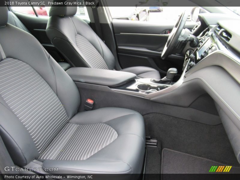 Predawn Gray Mica / Black 2018 Toyota Camry SE
