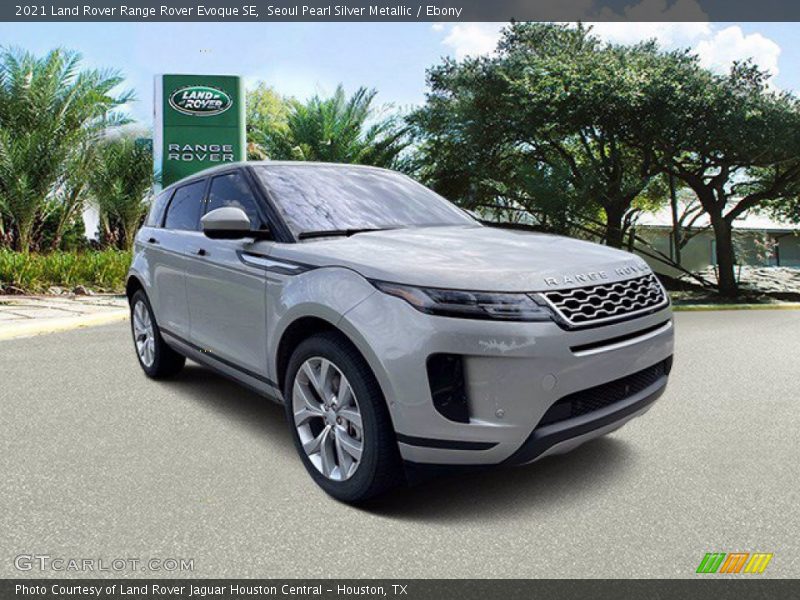 Seoul Pearl Silver Metallic / Ebony 2021 Land Rover Range Rover Evoque SE