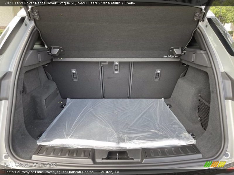 Seoul Pearl Silver Metallic / Ebony 2021 Land Rover Range Rover Evoque SE