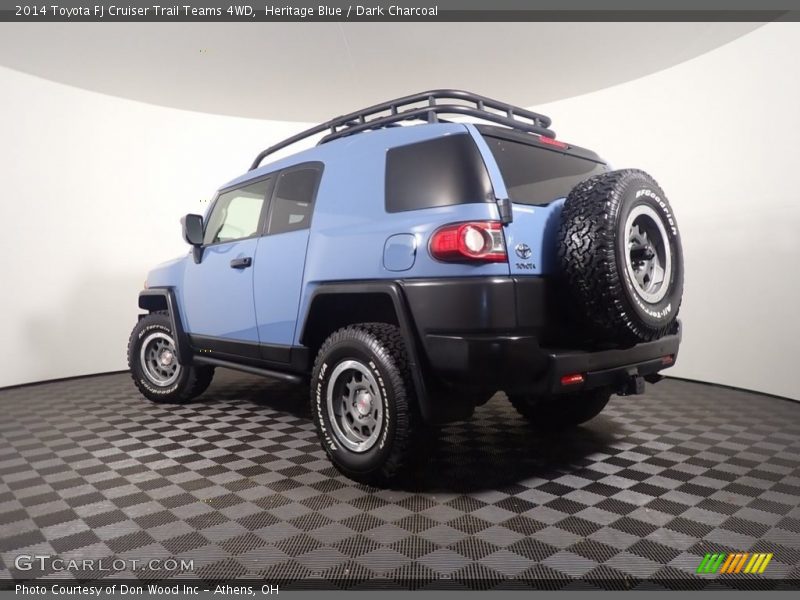 Heritage Blue / Dark Charcoal 2014 Toyota FJ Cruiser Trail Teams 4WD