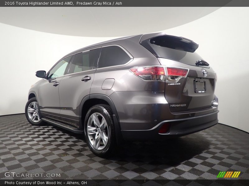 Predawn Gray Mica / Ash 2016 Toyota Highlander Limited AWD
