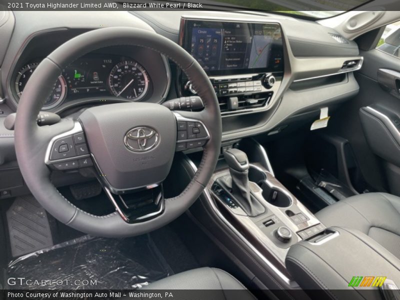 Blizzard White Pearl / Black 2021 Toyota Highlander Limited AWD