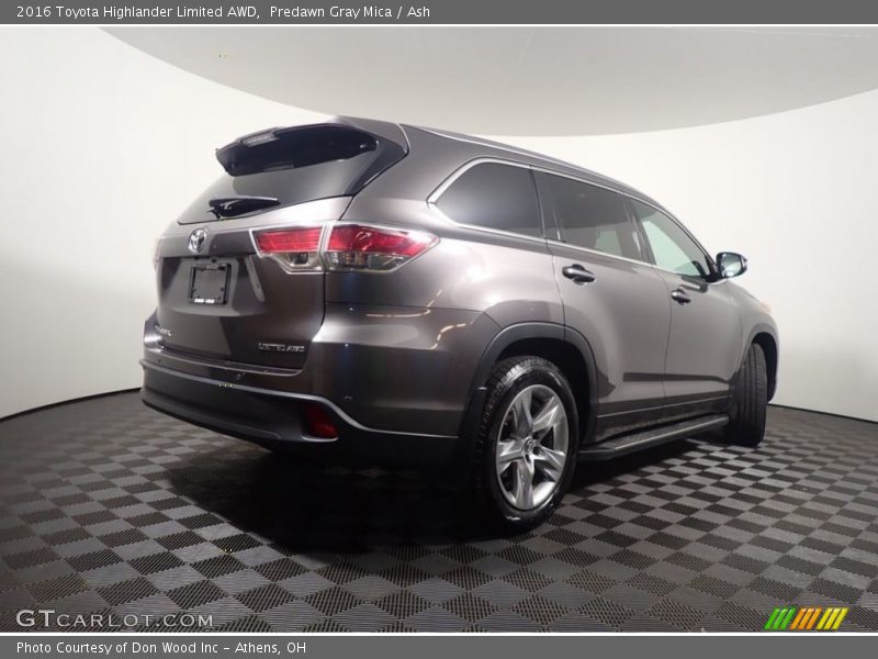 Predawn Gray Mica / Ash 2016 Toyota Highlander Limited AWD