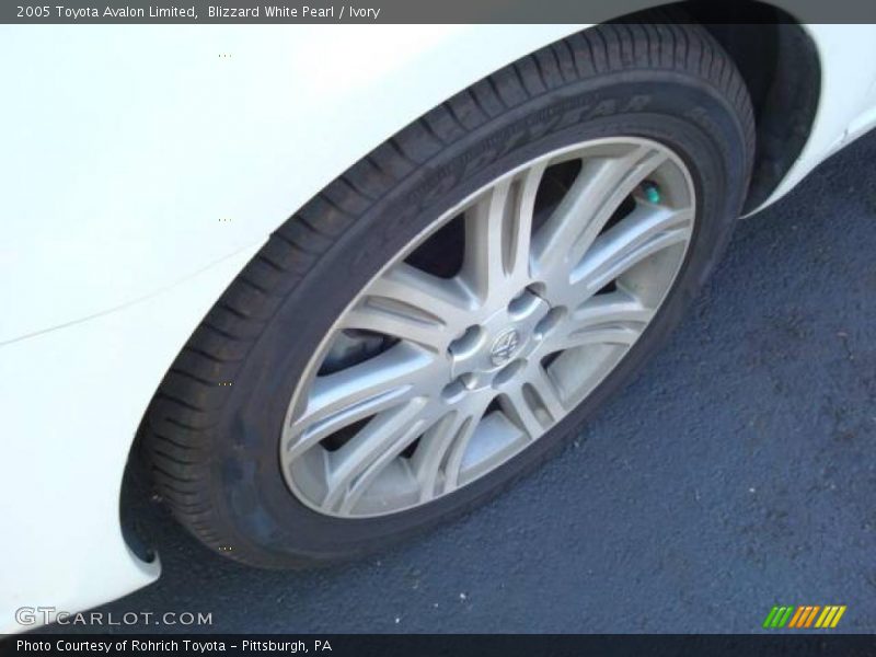Blizzard White Pearl / Ivory 2005 Toyota Avalon Limited