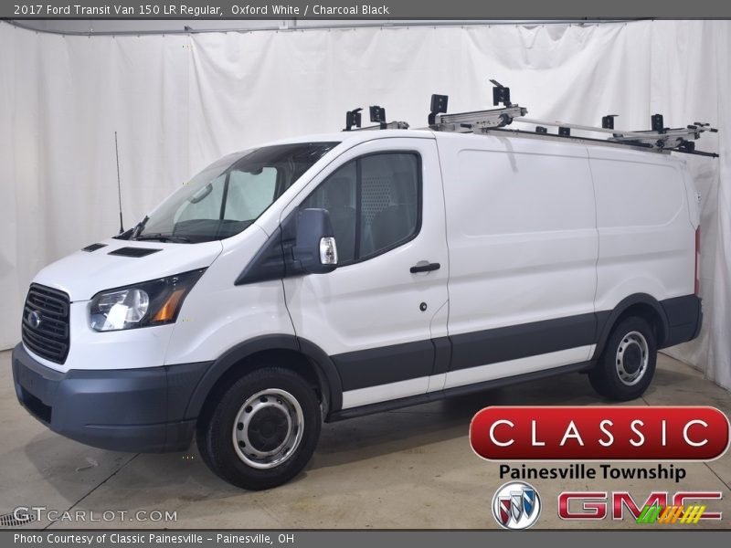 Oxford White / Charcoal Black 2017 Ford Transit Van 150 LR Regular