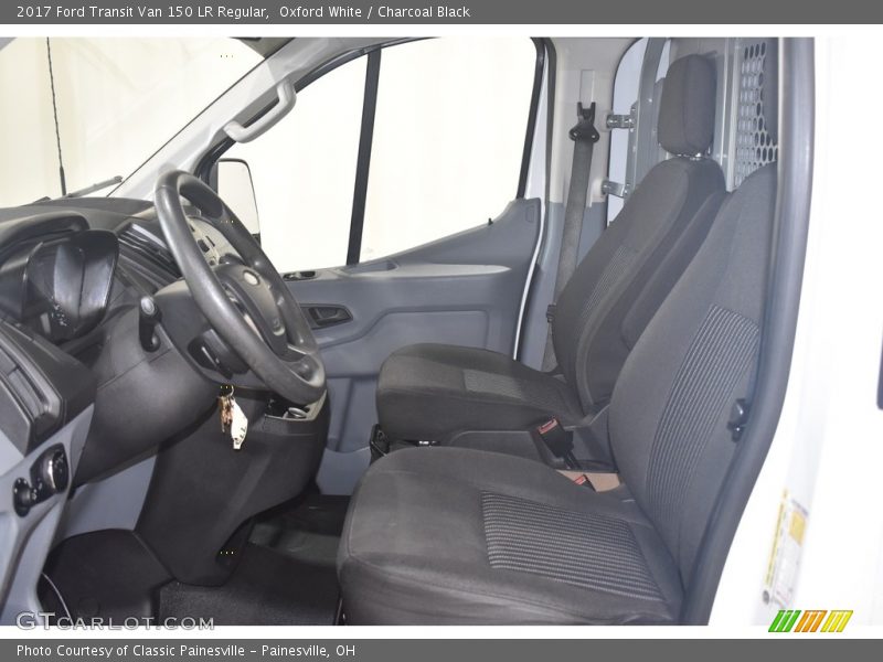 Oxford White / Charcoal Black 2017 Ford Transit Van 150 LR Regular