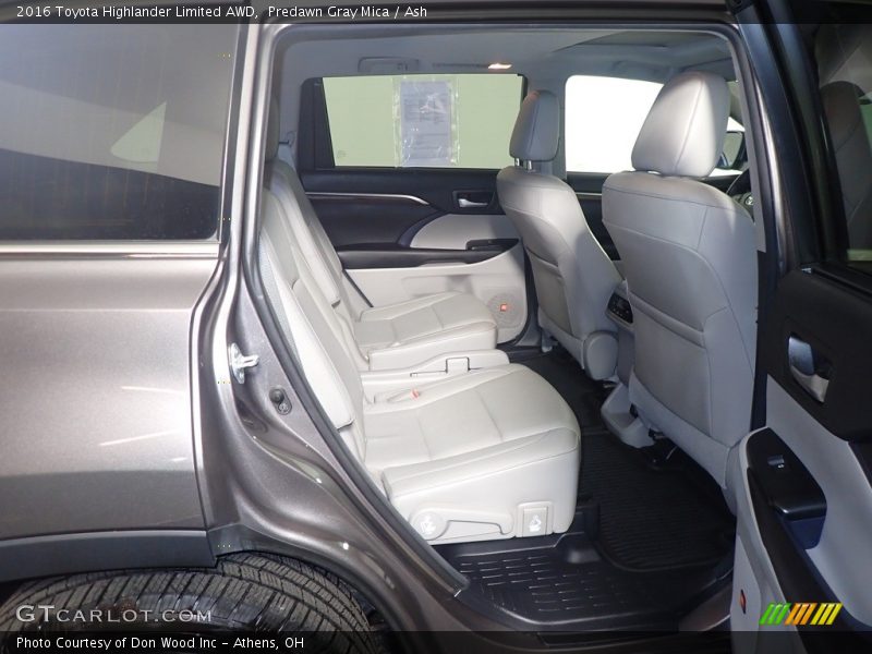 Predawn Gray Mica / Ash 2016 Toyota Highlander Limited AWD