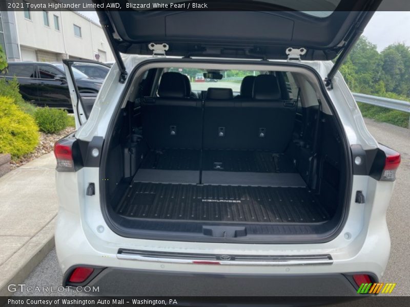 Blizzard White Pearl / Black 2021 Toyota Highlander Limited AWD