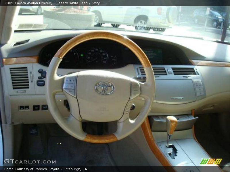 Blizzard White Pearl / Ivory 2005 Toyota Avalon Limited