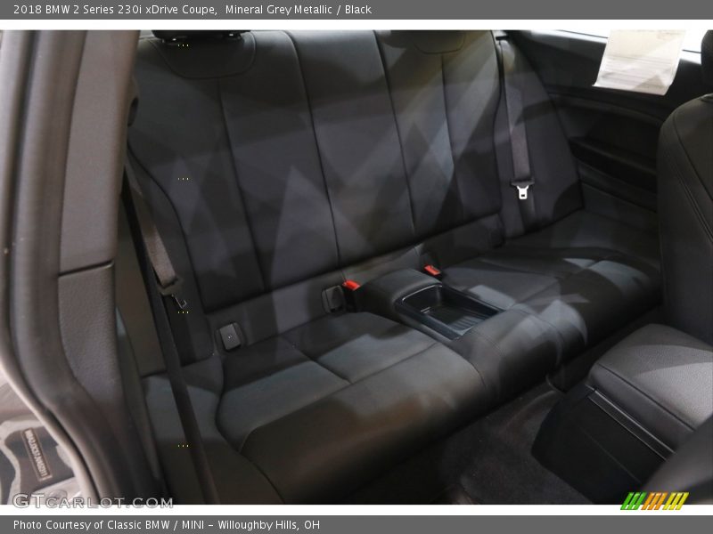 Mineral Grey Metallic / Black 2018 BMW 2 Series 230i xDrive Coupe