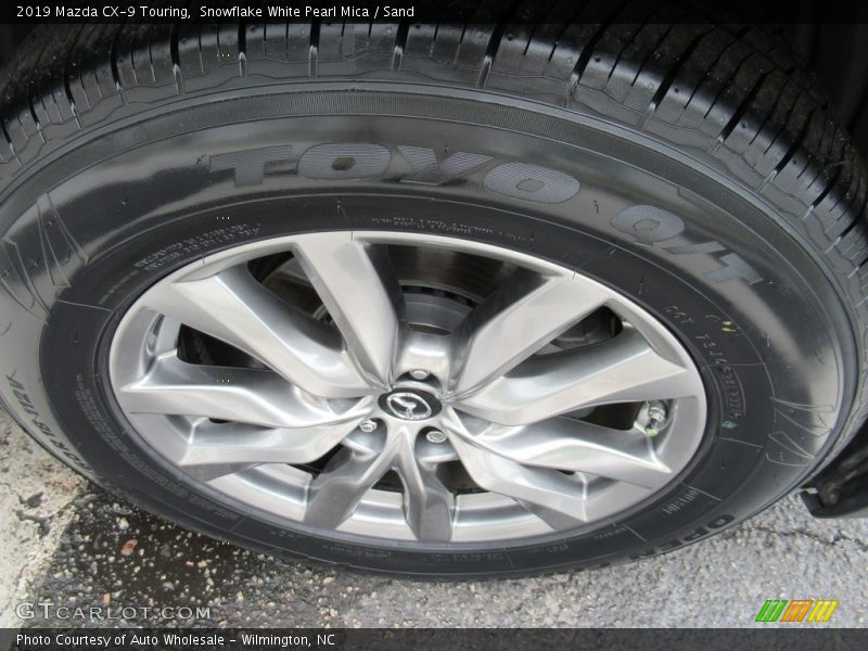 Snowflake White Pearl Mica / Sand 2019 Mazda CX-9 Touring