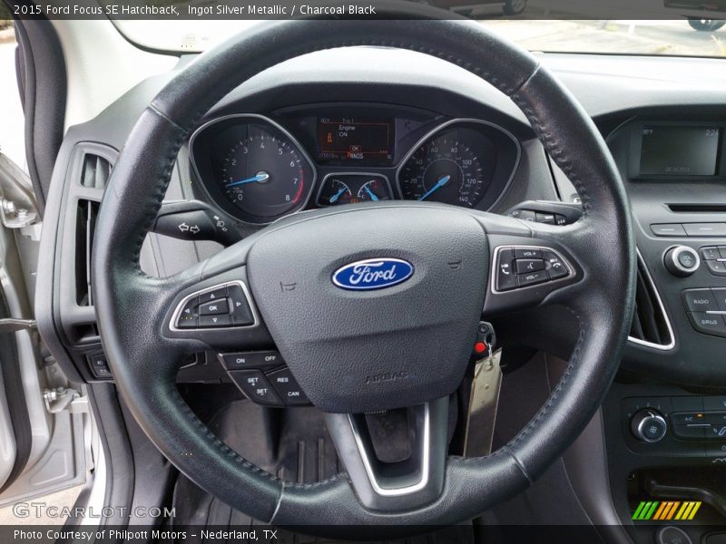 Ingot Silver Metallic / Charcoal Black 2015 Ford Focus SE Hatchback