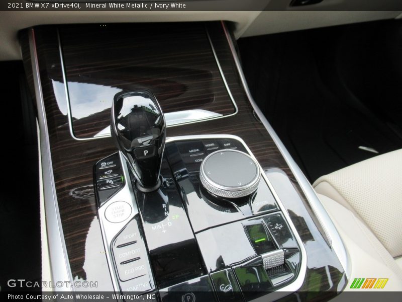  2021 X7 xDrive40i 8 Speed Sport Automatic Shifter