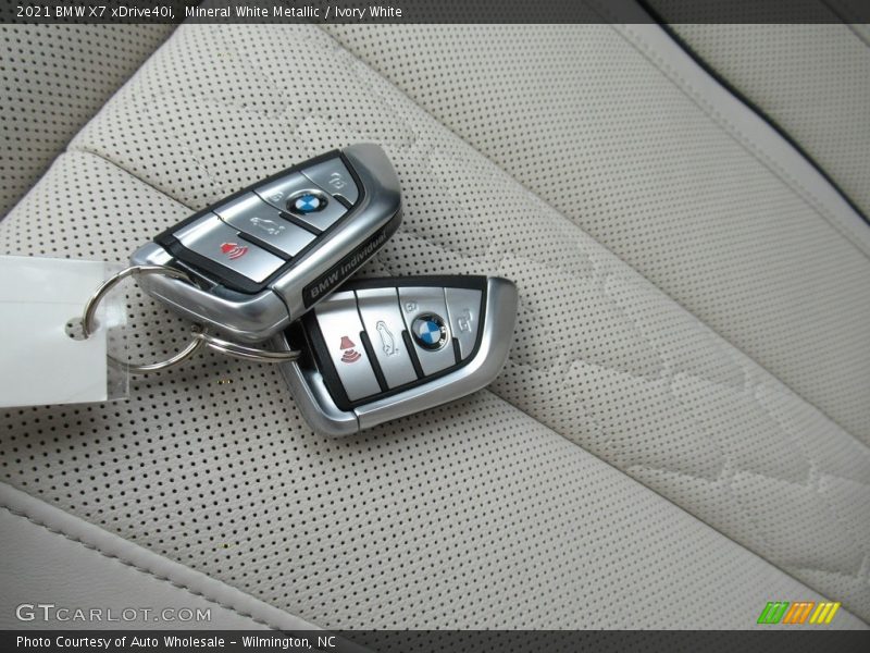 Keys of 2021 X7 xDrive40i