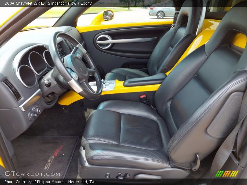 Slingshot Yellow / Ebony 2004 Chevrolet SSR LS