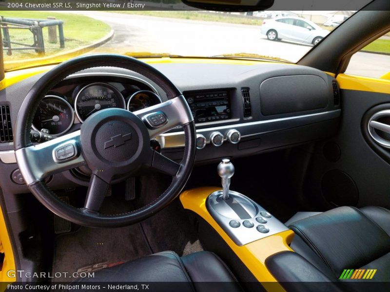 Slingshot Yellow / Ebony 2004 Chevrolet SSR LS