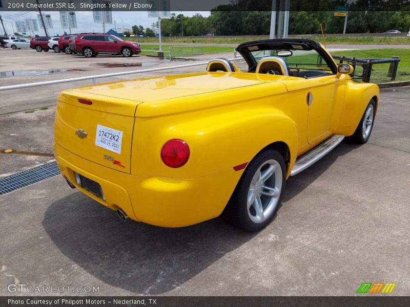 Slingshot Yellow / Ebony 2004 Chevrolet SSR LS