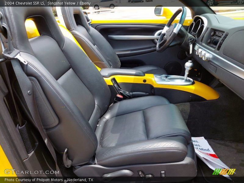 Slingshot Yellow / Ebony 2004 Chevrolet SSR LS