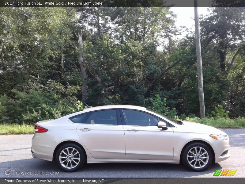 White Gold / Medium Light Stone 2017 Ford Fusion SE