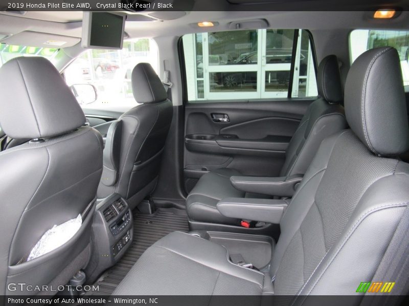 Crystal Black Pearl / Black 2019 Honda Pilot Elite AWD