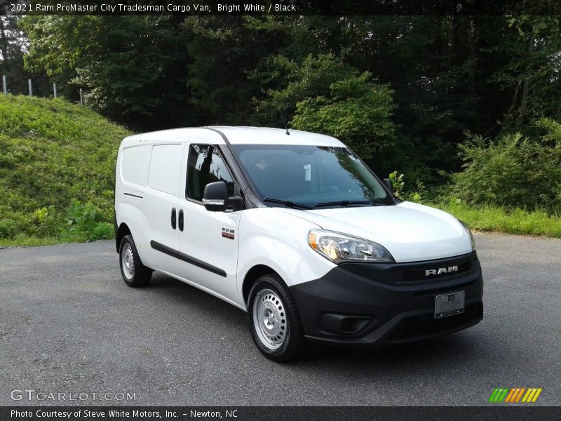 Front 3/4 View of 2021 ProMaster City Tradesman Cargo Van