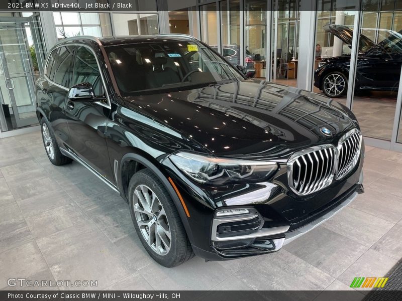 Jet Black / Black 2021 BMW X5 xDrive40i
