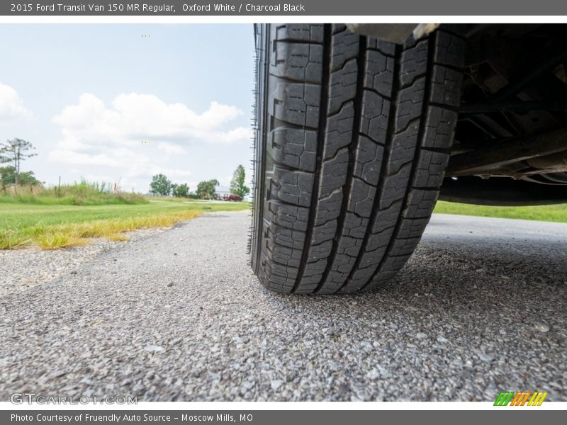 Oxford White / Charcoal Black 2015 Ford Transit Van 150 MR Regular