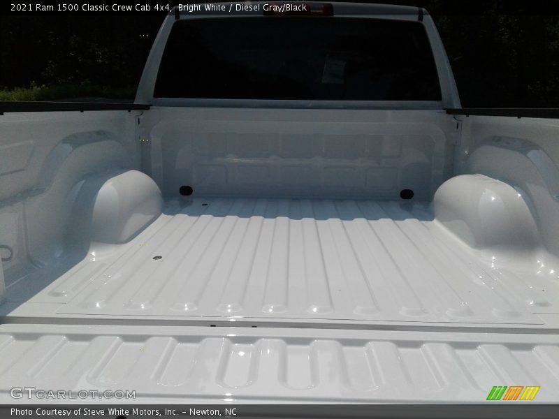 Bright White / Diesel Gray/Black 2021 Ram 1500 Classic Crew Cab 4x4