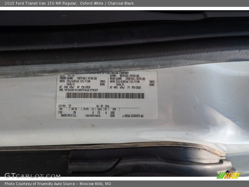Oxford White / Charcoal Black 2015 Ford Transit Van 150 MR Regular