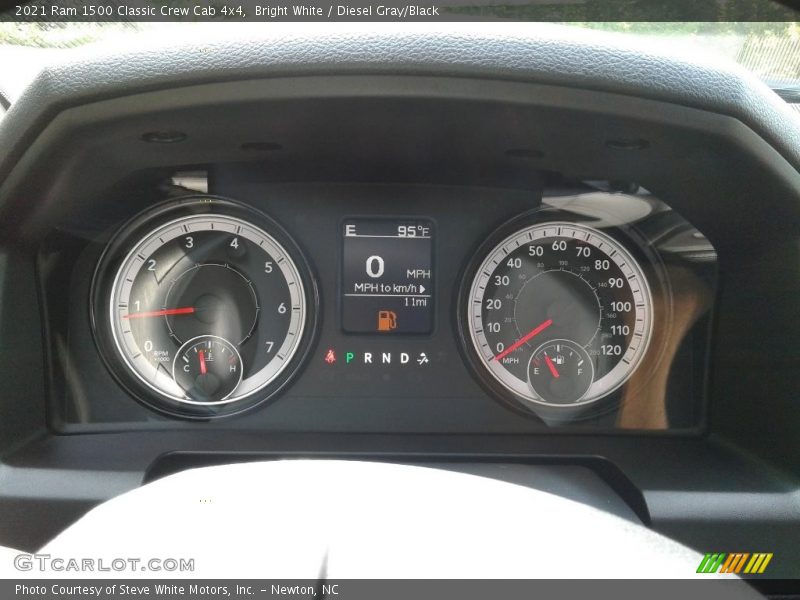 Bright White / Diesel Gray/Black 2021 Ram 1500 Classic Crew Cab 4x4