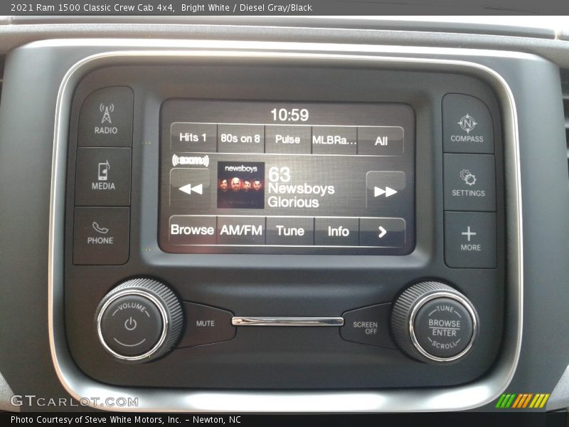 Bright White / Diesel Gray/Black 2021 Ram 1500 Classic Crew Cab 4x4