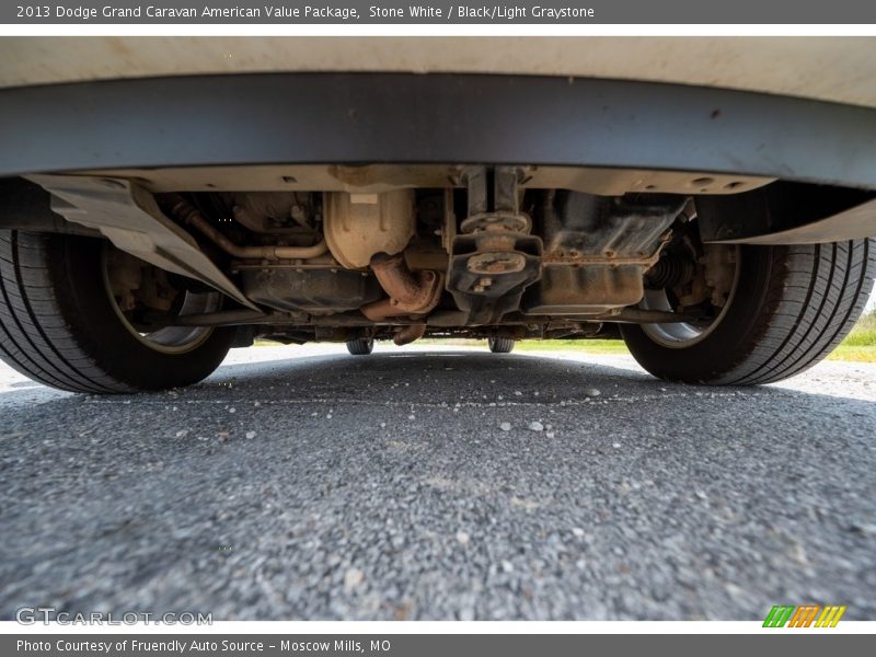 Stone White / Black/Light Graystone 2013 Dodge Grand Caravan American Value Package