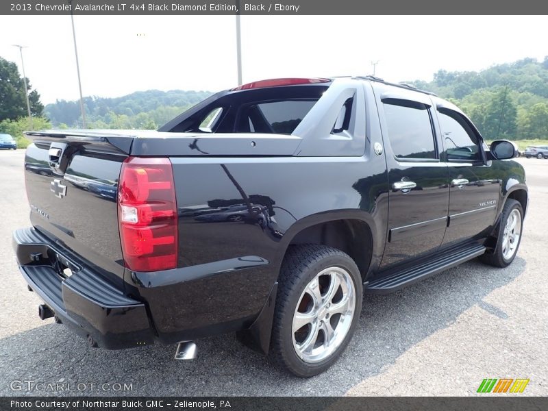 Black / Ebony 2013 Chevrolet Avalanche LT 4x4 Black Diamond Edition
